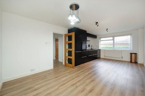 2 bedroom flat to rent, Sheepcote Road, Harrow HA1