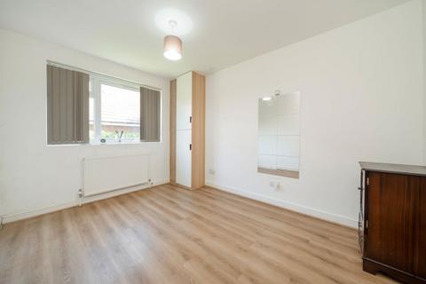 2 bedroom flat to rent, Sheepcote Road, Harrow HA1