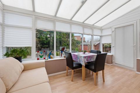 3 bedroom detached house for sale, Arbrook Drive, Nottingham, Nottinghamshire, NG8 3PD
