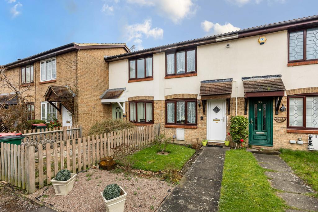 2 bed terraced house for sale Ferndown, Crawley R