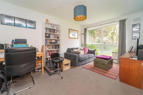1 bedroom apartment for sale, Meadow Court, Hackness Road, Chorlton Green