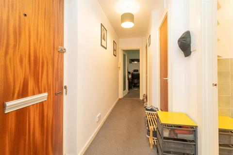 1 bedroom apartment for sale, Meadow Court, Hackness Road, Chorlton Green