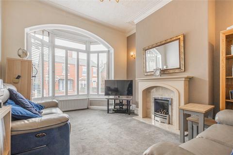 3 bedroom terraced house for sale, Rochdale Road, Oldham OL2