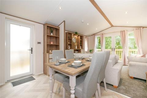 2 bedroom mobile home for sale, Amotherby Lane, Malton YO17