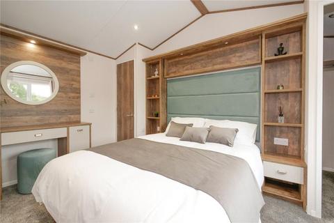 2 bedroom mobile home for sale, Amotherby Lane, Malton YO17