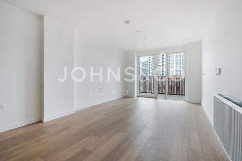 2 bedroom apartment to rent, Royal Gateway, Acton, London, W3