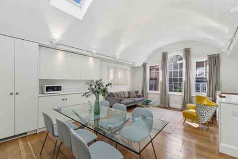 undefined, St. Petersburgh Mews, London