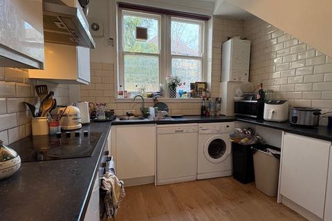 3 bedroom terraced house for sale, Cliff Lane, Leeds