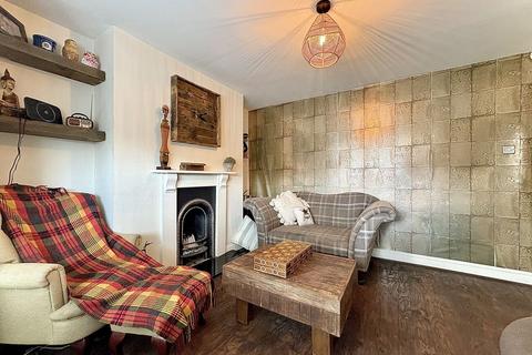 undefined, Bridgnorth Road, HIMLEY, DY3 4LJ