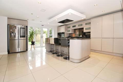 undefined, Mellish Drive, Walsall, WS4 2HW