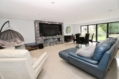 undefined, Mellish Drive, Walsall, WS4 2HW