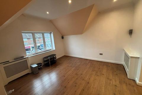 2 bedroom flat to rent, Amber House, Honeypot Lane, STANMORE, Middlesex, HA7 1AH