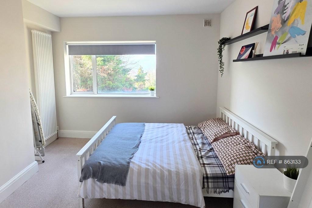 Room 4 (With Ensuite) £860/Pcm