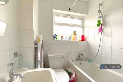 undefined, Shepperton Road, Petts Wood, Orpington, BR5