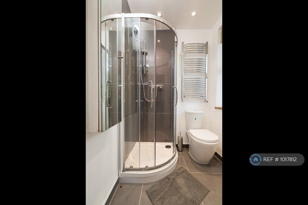 Ensuite Bathroom