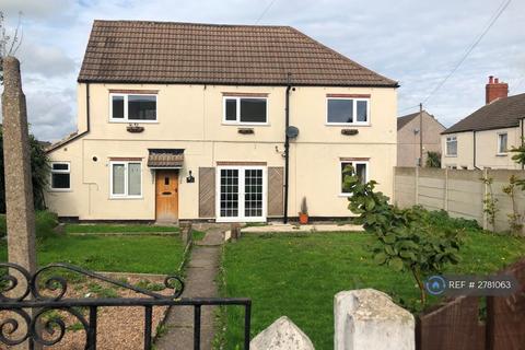 3 bedroom semi-detached house to rent, New Street, South Normanton, Alfreton, DE55