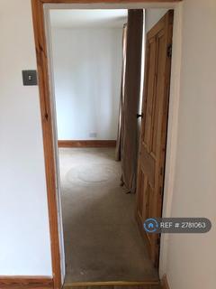 3 bedroom semi-detached house to rent, New Street, South Normanton, Alfreton, DE55