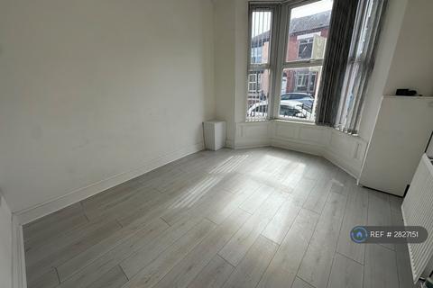 4 bedroom terraced house to rent, Needham Road, Liverpool, L7