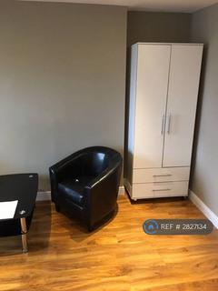 1 bedroom flat to rent, Claverton Street, London, SW1V