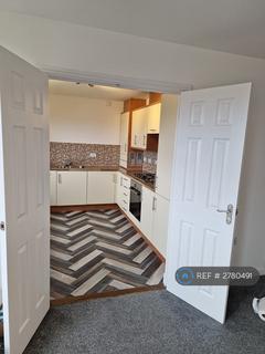 2 bedroom flat to rent, Fieldfare View, Dunfermline, KY11