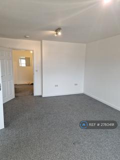 2 bedroom flat to rent, Fieldfare View, Dunfermline, KY11