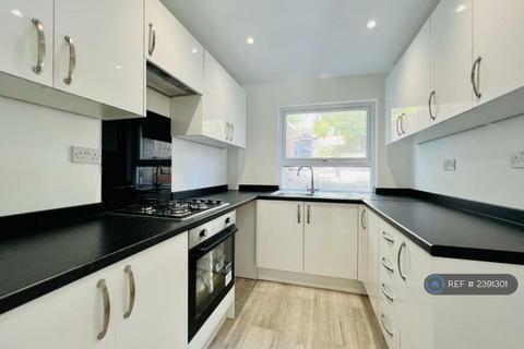 undefined, Luton Road, Chatham, ME4