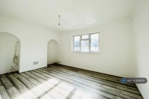 undefined, Luton Road, Chatham, ME4