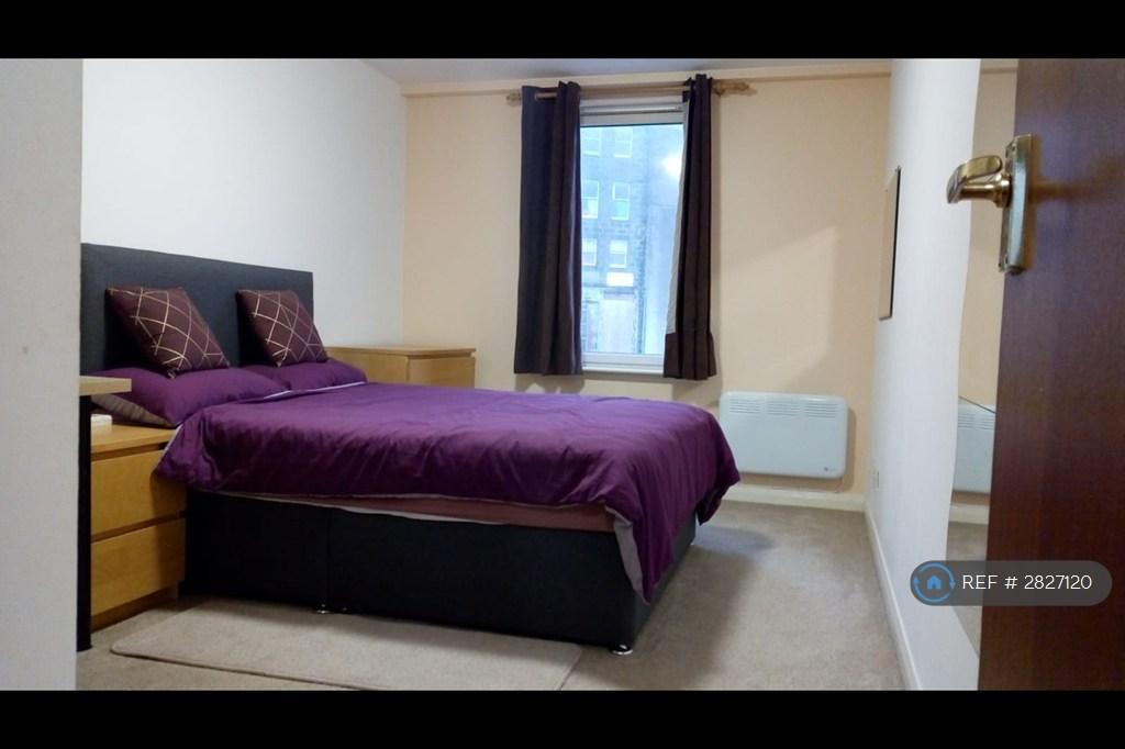 Master Bed Room