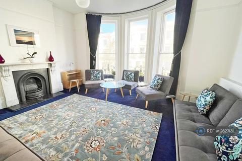 1 bedroom in a house share to rent, Lansdowne Place, Hove, BN3