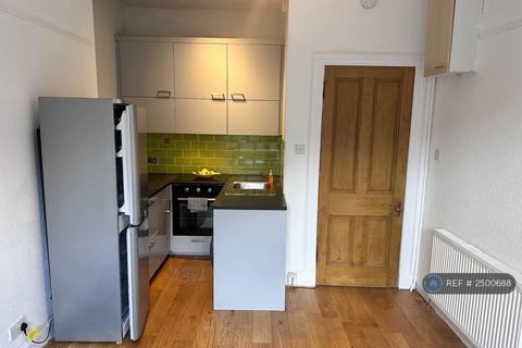 undefined, Cumbernauld Road, Glasgow, G31