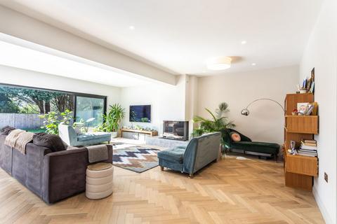 5 bedroom detached house for sale, Hurst Road, Hassocks