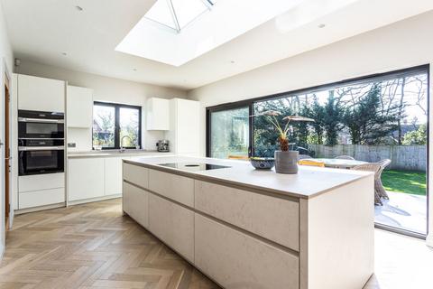 5 bedroom detached house for sale, Hurst Road, Hassocks