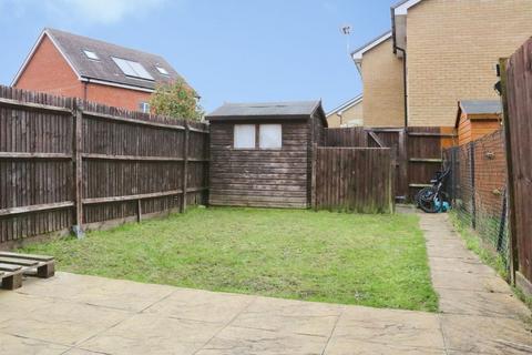 3 bedroom end of terrace house for sale, Boxall Way, Langley