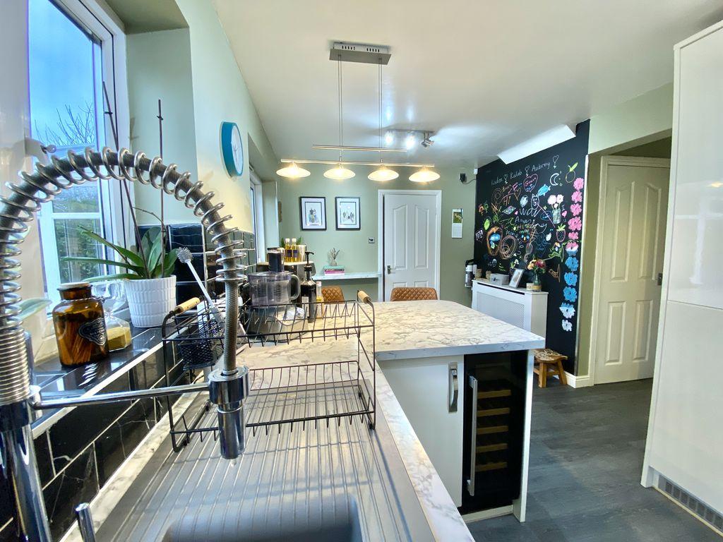Breakfast Kitchen