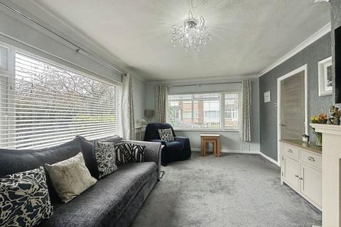 5 bedroom semi-detached house for sale, Sandown Road, Unsworth