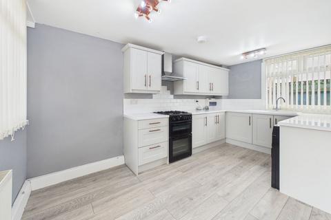 undefined, Langtree Close, Hull