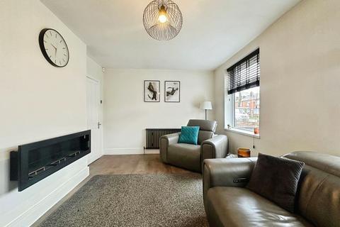 3 bedroom semi-detached house for sale, Bury Road, Radcliffe,
