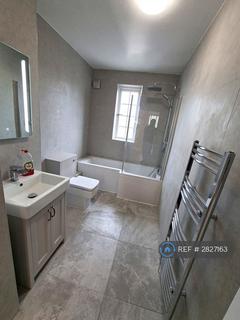 2 bedroom flat to rent, Norbiton Hall, Kingston Upon Thames, KT2