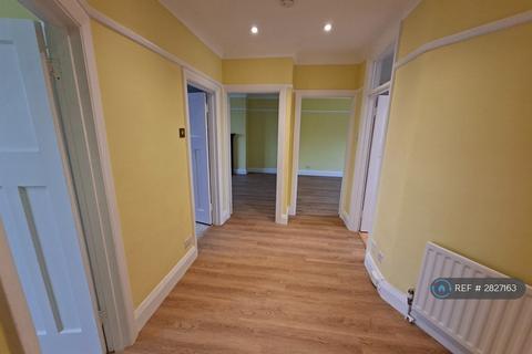 2 bedroom flat to rent, Norbiton Hall, Kingston Upon Thames, KT2