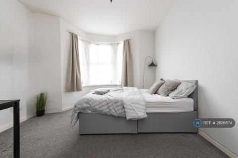 undefined, Maidstone Road, Chatham, ME4