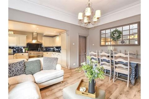 4 bedroom end of terrace house for sale, Church Lane, Leeds, LS25