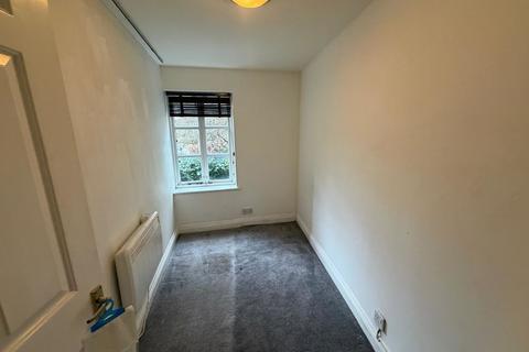 2 bedroom apartment to rent, Upton Park, Slough