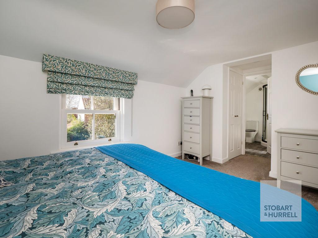 Bedroom To En-Suite