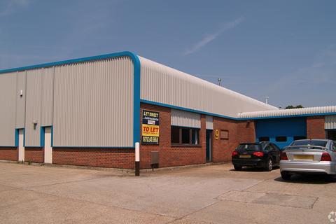 Warehouse to rent, Oxford Rd Wokingham RG41 2YQ
