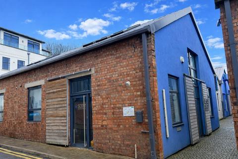 Office to rent, Bath Rd Bristol BS4 3EH