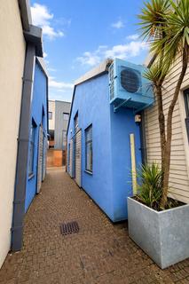 Office to rent, Bath Rd Bristol BS4 3EH