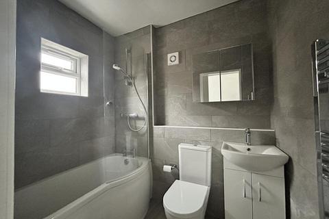 undefined, Regent Street, Kettering NN16
