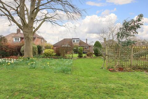 undefined, Mortimer Hill, Tring
