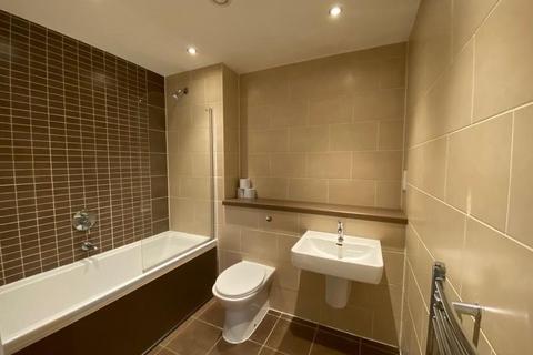 1 bedroom apartment to rent, Plaza Boulevard, Liverpool City Centre