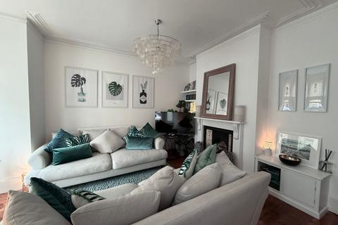 3 bedroom terraced house for sale, Inglis Road, Southsea